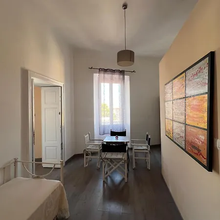 Ausra Apartamento *