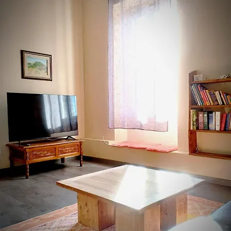 Apartment Ausra *